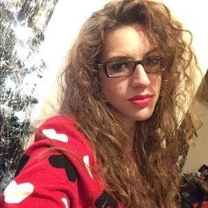 Meet your Posher, Erica